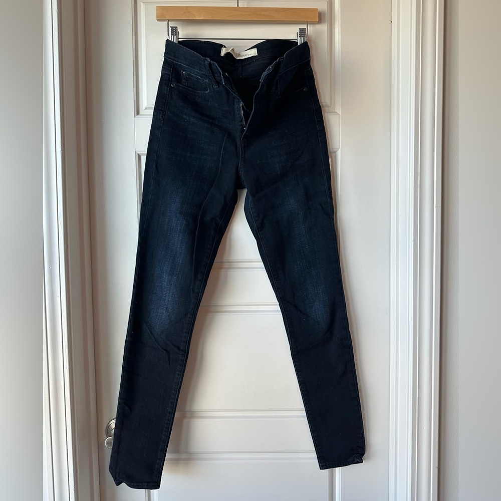 GAP Women's True Skinny Super HighRise in Dark Indigo